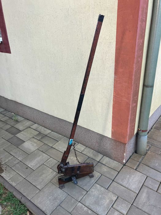 Vand Foarfeca ghilotina ptr taiat tabla marca BR