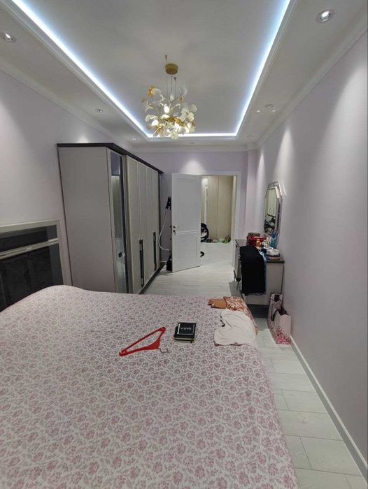 Айбек. Eвpo peмонт. 4/1/10. Kирпич. 110,5 м.кв. Фидокор, Шевченко.