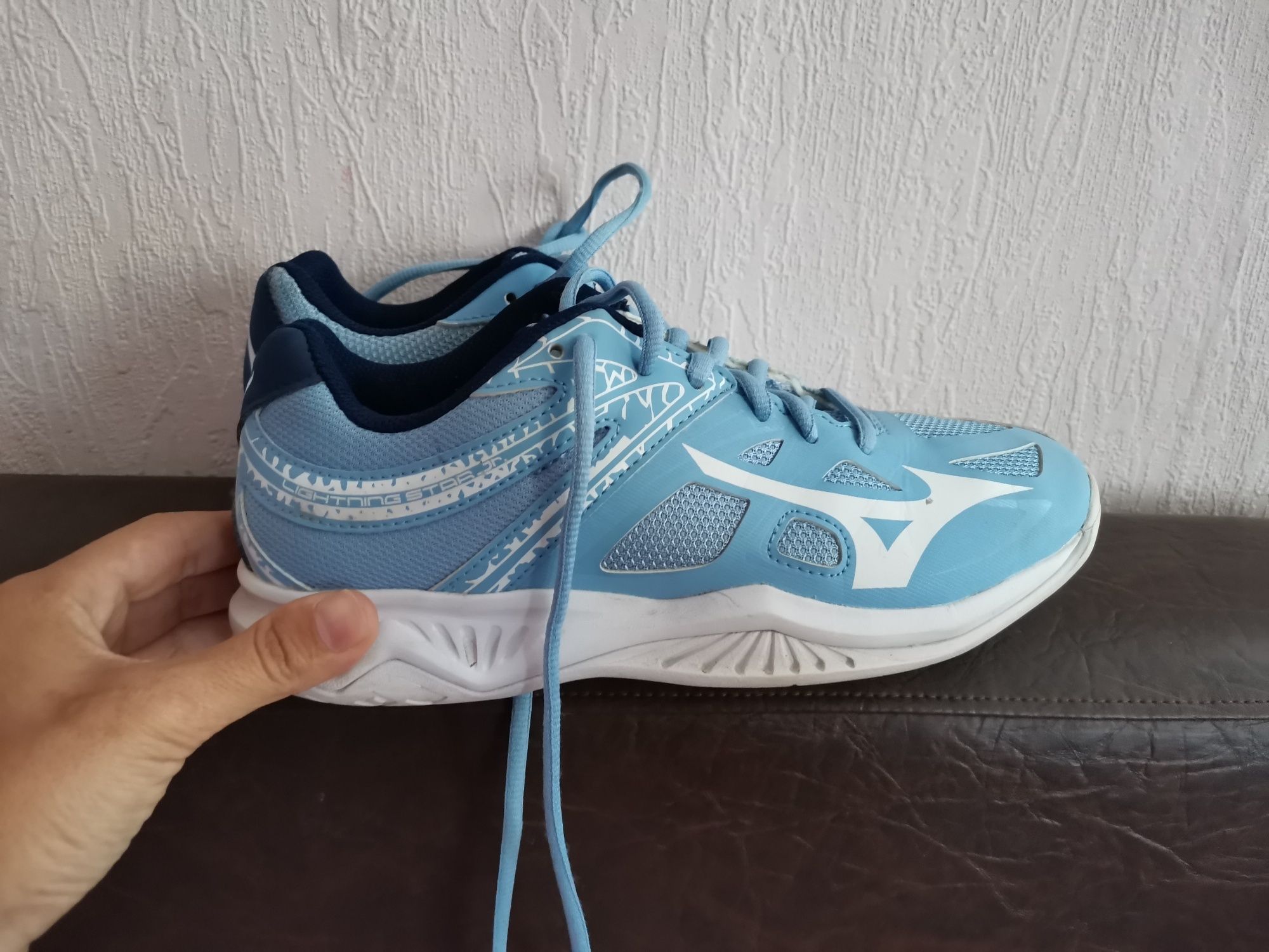 Маратонки Mizuno Thunder Blade Netball Trainers