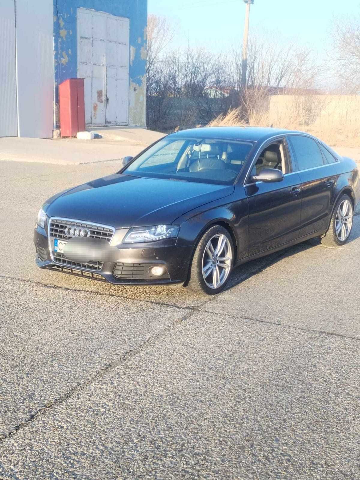 Vând Audi A4 B8, 2010