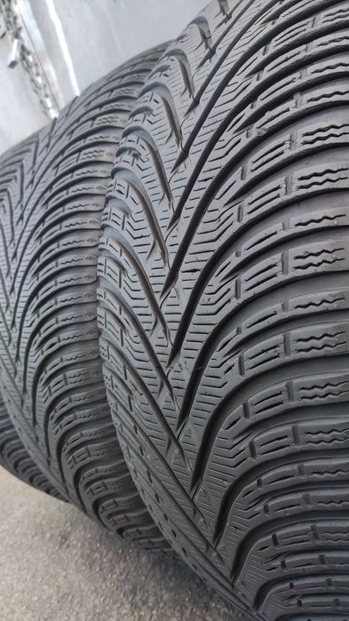 зимни гуми 225/55/18 BF Goodrich 
dot4021
6.97 мм грайфер 
Добро състо