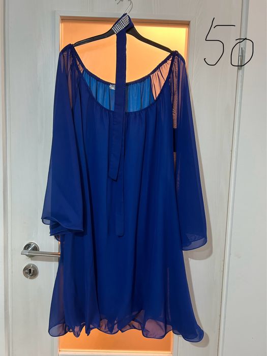 Vand rochite noi cu sau fara eticheta marimea 40