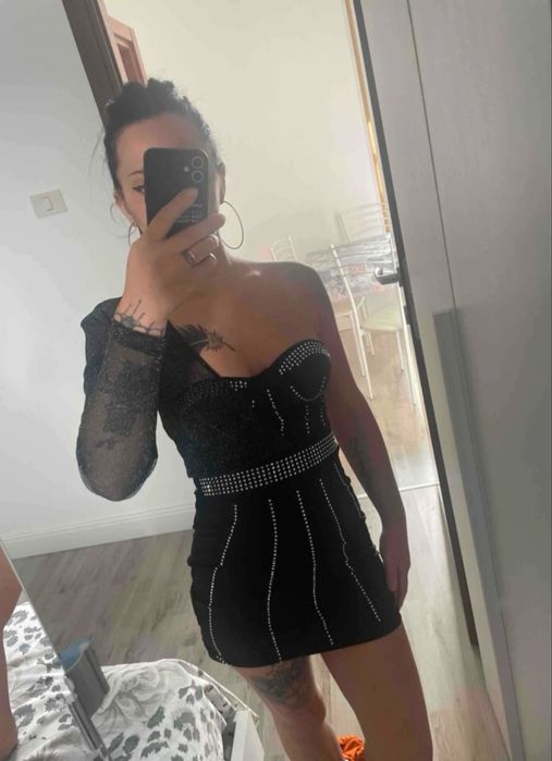 Офицялно елегантна рокля