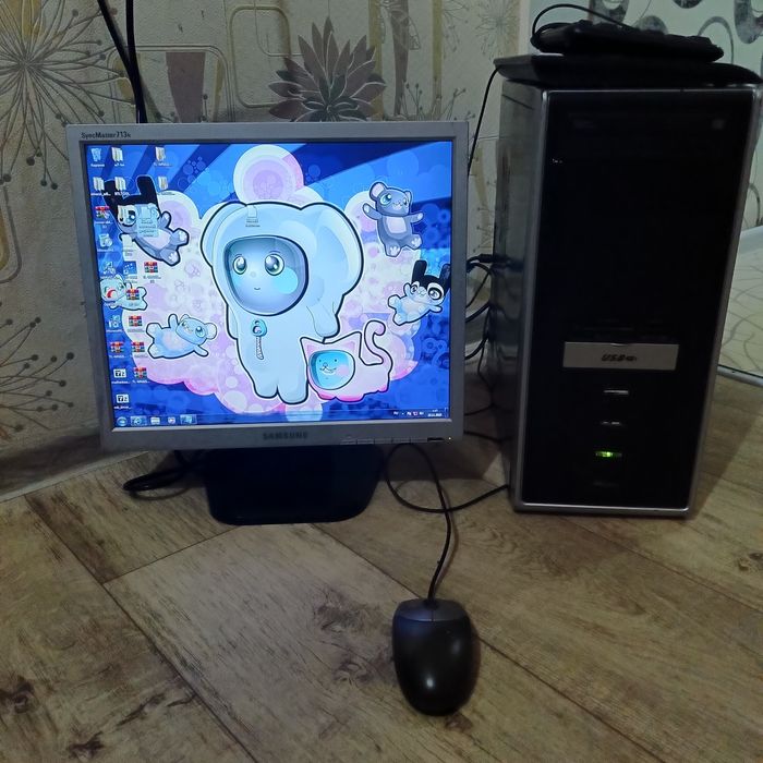 Продам компьютер недорого.