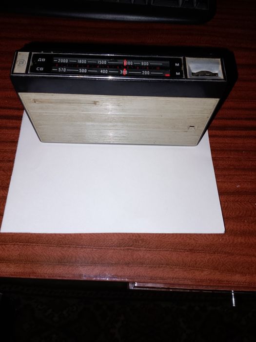 Радиоприёмник ретро