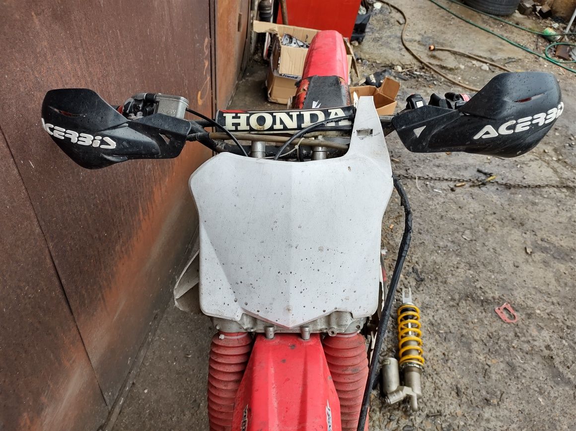 Honda CR250 на части