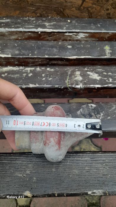 Varfuri stâlpi gard 8buc. 50LEI