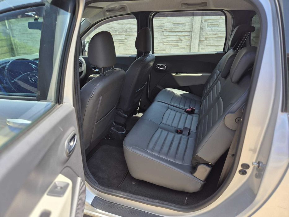 Dacia Lodgy 1.5 DCI, 110 cp, 6 trepte de viteză
