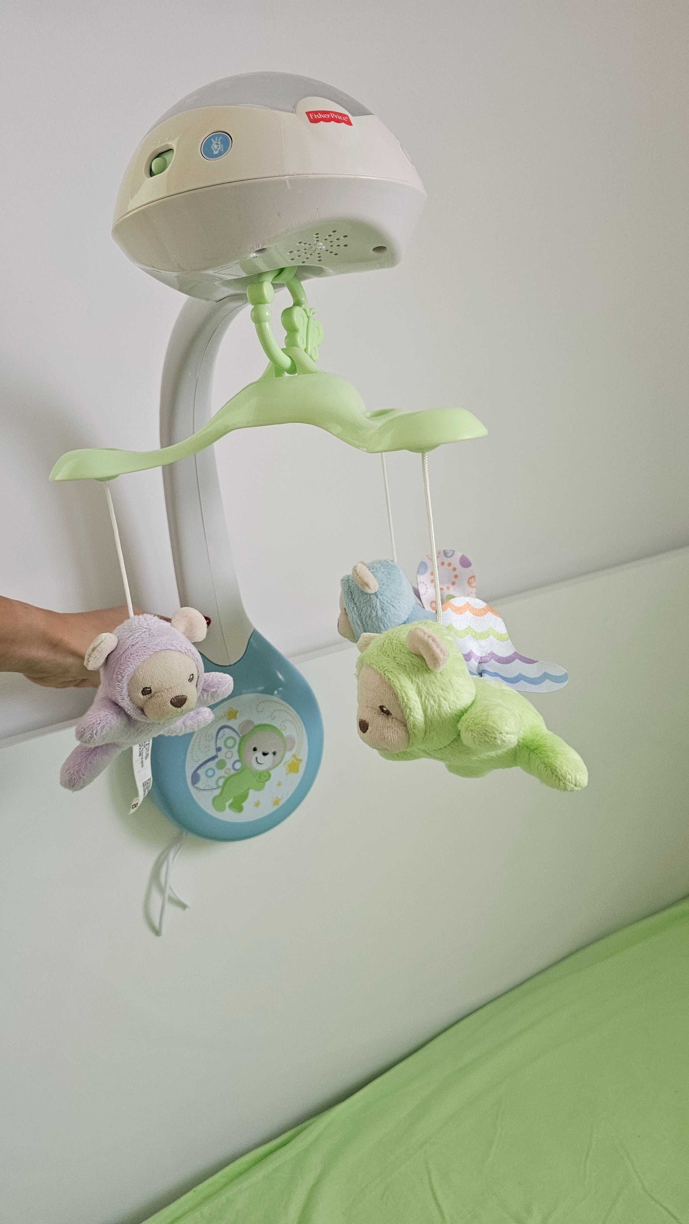 Музикална въртележка - проектор за кошара Fisher price мечета пеперуди