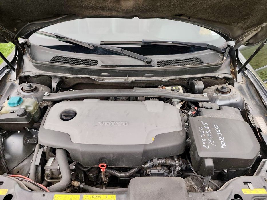 Volvo XC90 2005година