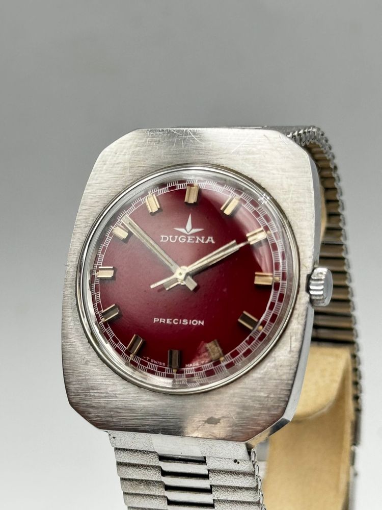 Dugena Precizion Unisex Vintage pe bratara Cadran Burgundy Red