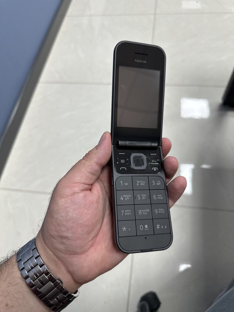 Nokia 2720 гонконг версия