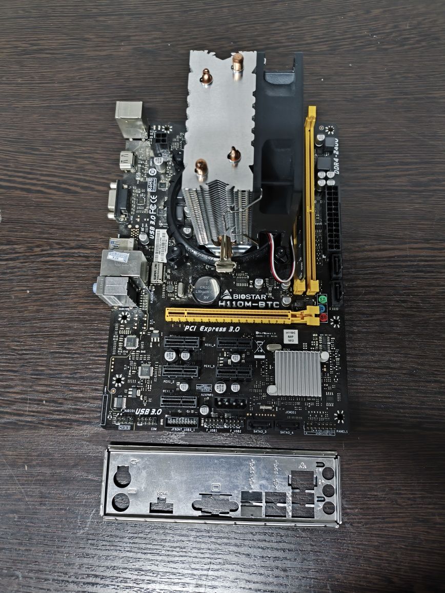 Biostar H110+i5 6400+8Gb