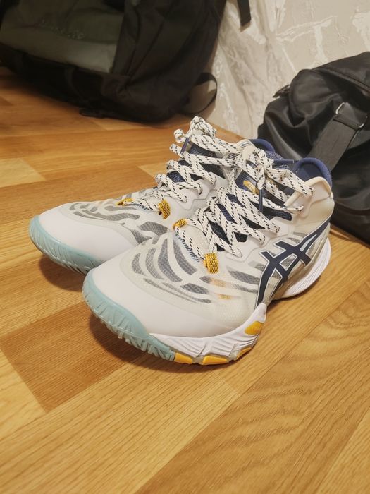Кроссовки Asics Metarise White