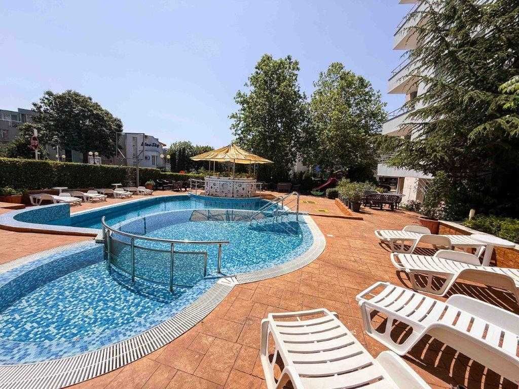 Продава се Двустаен апартамент в Свети Влас - 70 кв.м за 1285 €/кв.м - Снимка #4