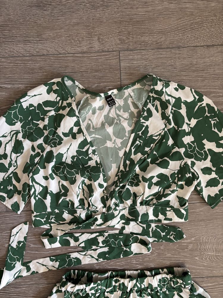 Zara, Shein рокли, топ, комплект