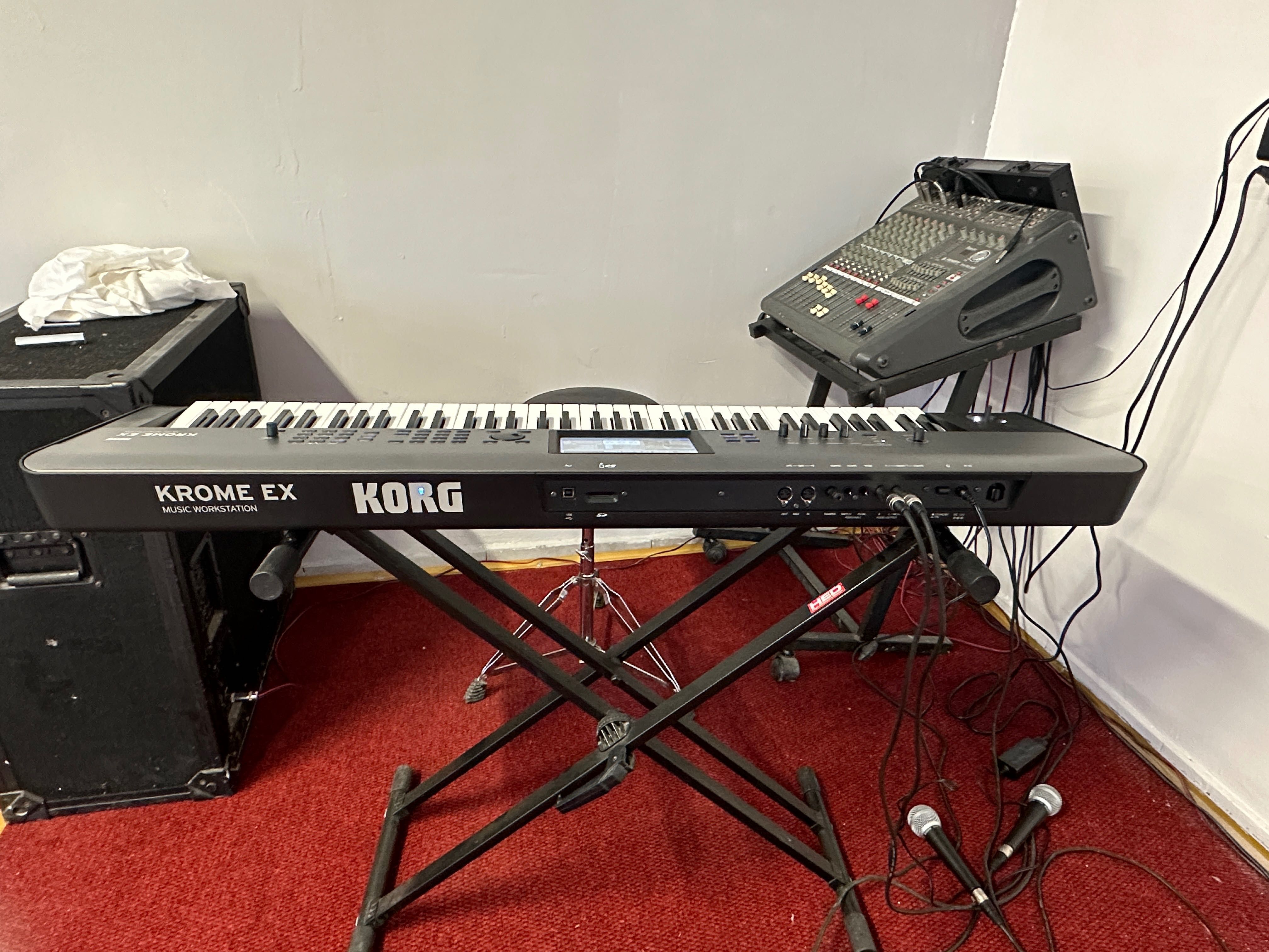 Korg krome - 73 ex