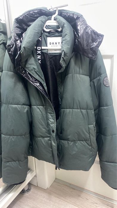 Geacă superbă de iarna , damă , DKNY