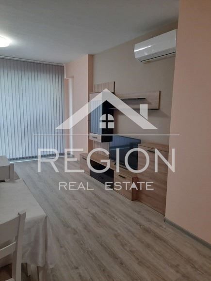 Дава се под наем Двустаен апартамент в Варна, Левски - 75 кв.м за 510 € - Снимка #2