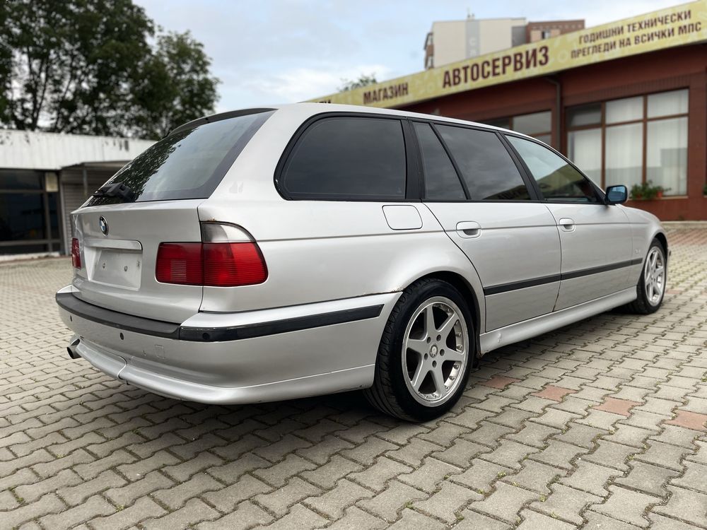 Bmw E39 528i комби НА ЧАСТИ