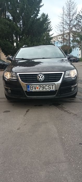 Vând Volkswagen Passat B6