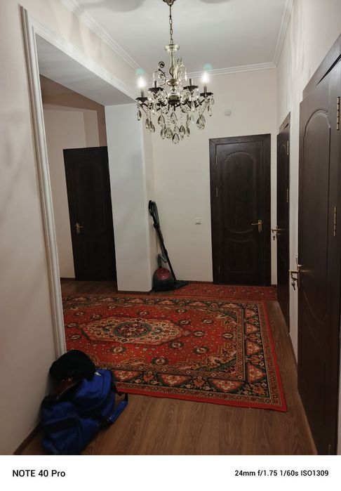 Нокис каласы центрда Анор банк алдында, 2 этажда, 3 комната
