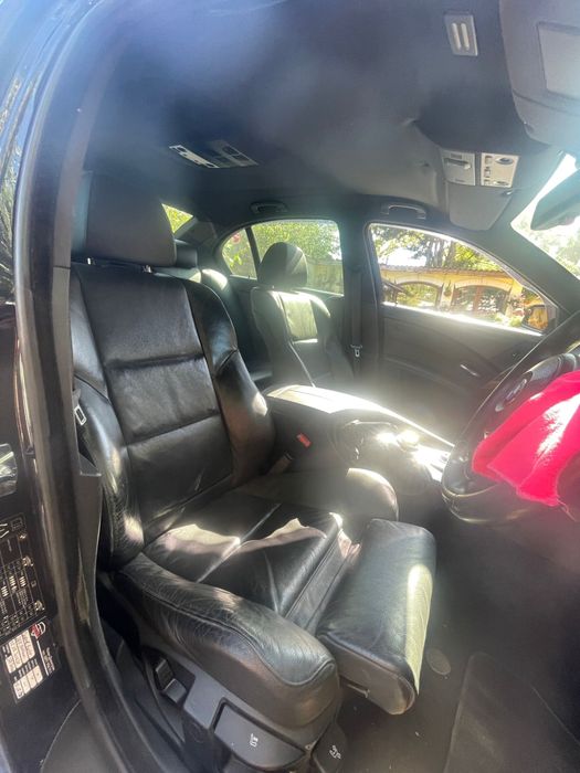 Черно кожено рекаро BMW e60 БМВ Е60 с подгрев 520d,525d,530d,530i,535d