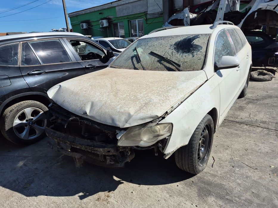 Maner plafon 1k0857607 Volkswagen VW Passat B6 [2005 - 2010] 2.0 tdi