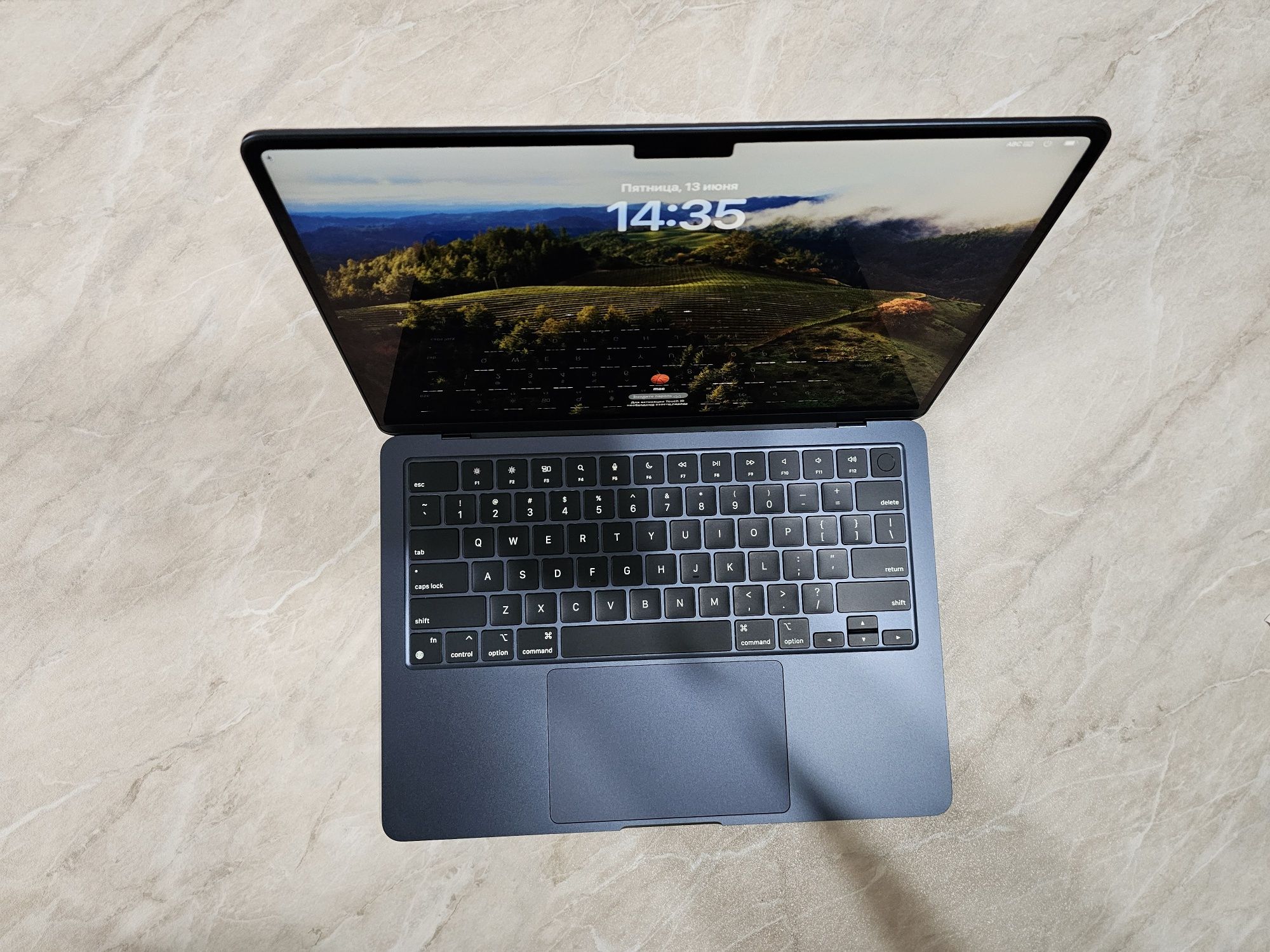 MacBook Air M3 8/256 7 циклов