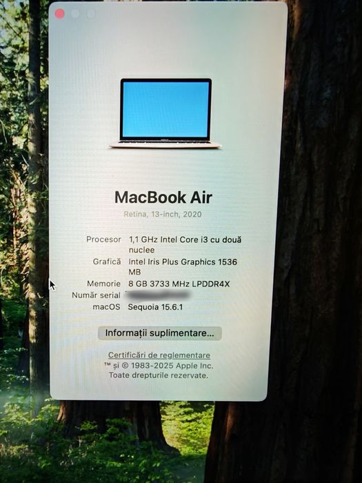 Vând MacBook Air 13 inch, model 2020