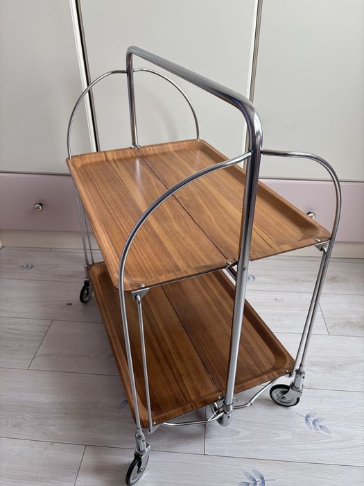 Сгъваема сервизна масичка