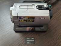 Camera video cu display digital