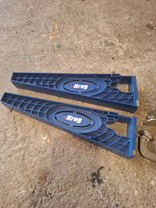 Presa și suport de fixare KREG