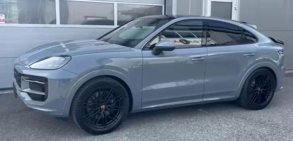 Porsche Cayenne Coupe Auto Nou PORSCHE Cayenne E Hybrid Coupe - prin Credit Extern fara TVA