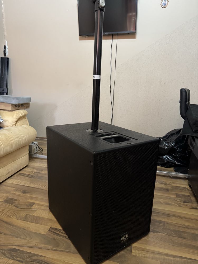 Subwoofer dynacord activ 15”