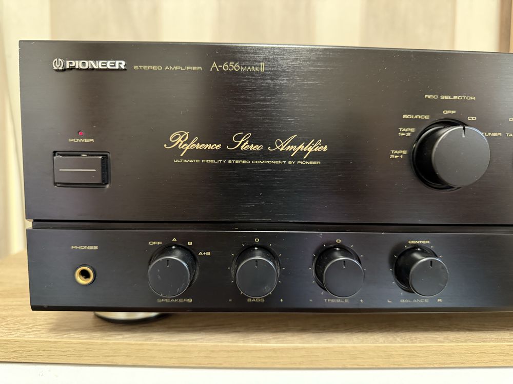 Pioneer A-656 Стерео