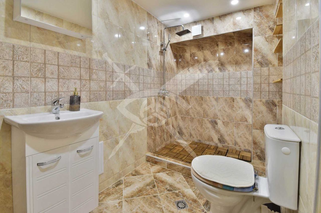 Дава се под наем Многостаен апартамент в София, Център - 120 кв.м за 995 € - Снимка #12