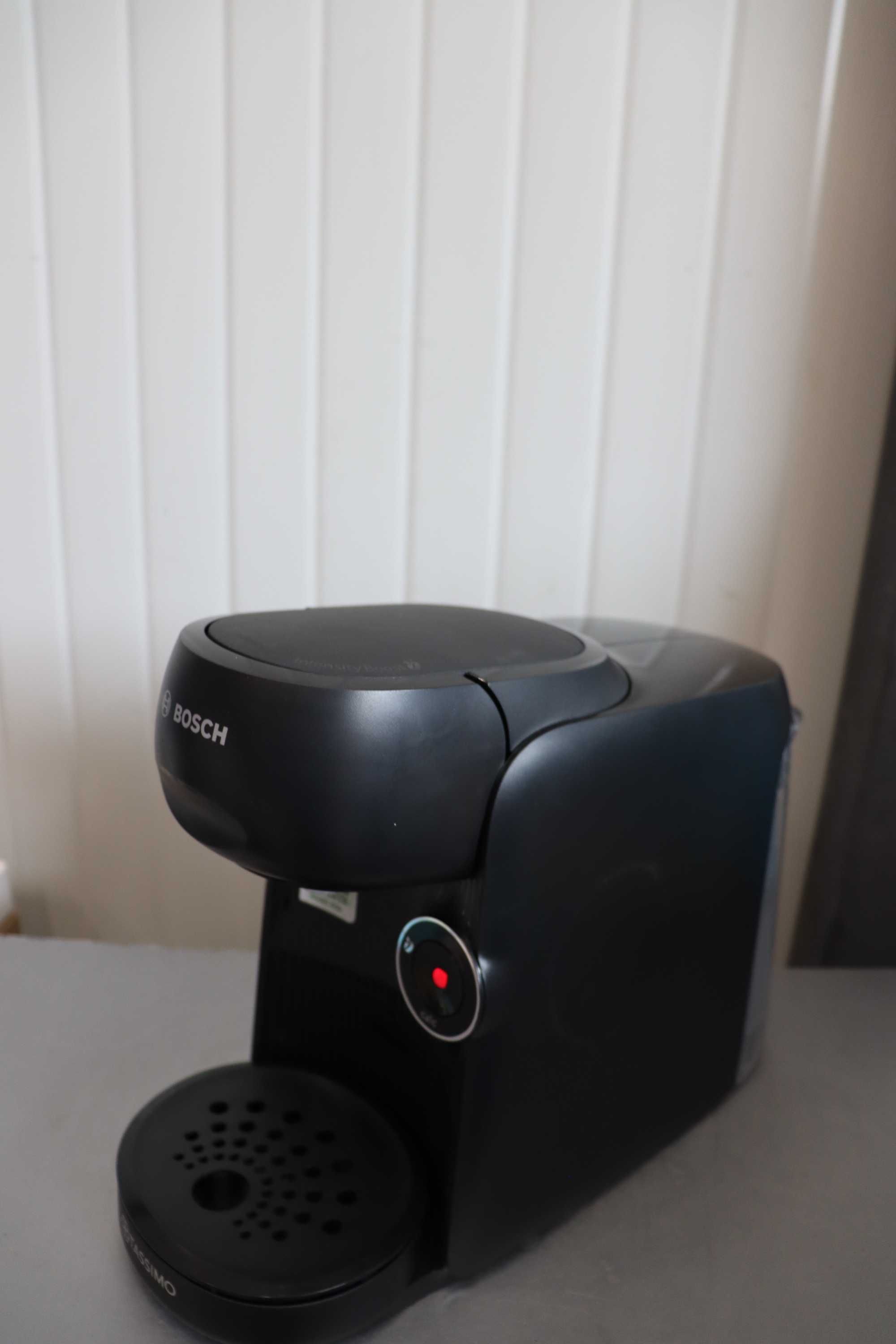 Кафемашина за капсули Bosch Tassimo finesse friendly TAS162E, 1400W