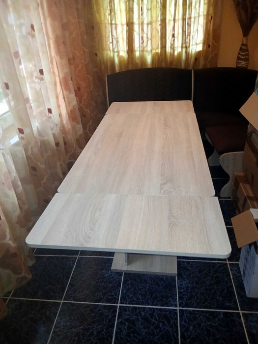 Coltar cu masa si 2 tamburelele