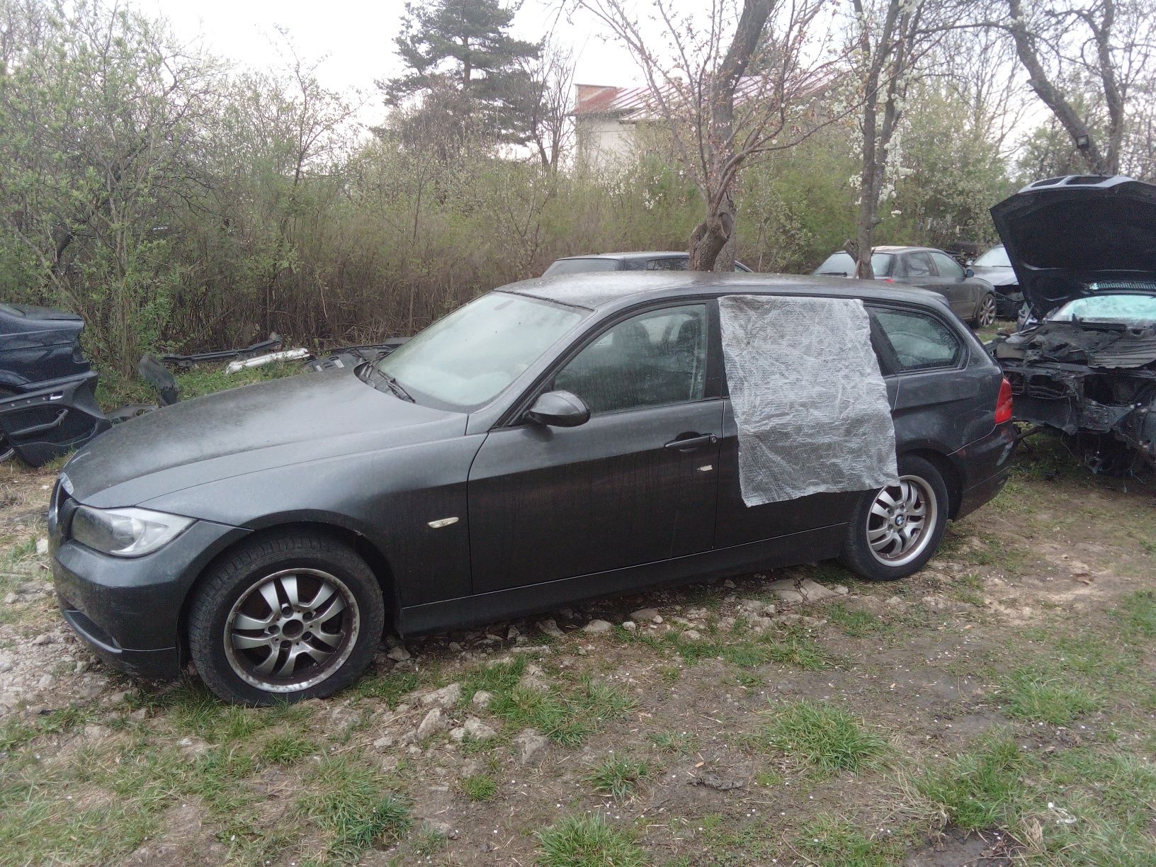 BMW E90 E91 E92 на части