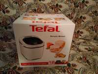 Продавам чисто нова хлебопекарна TEFAL PF210138