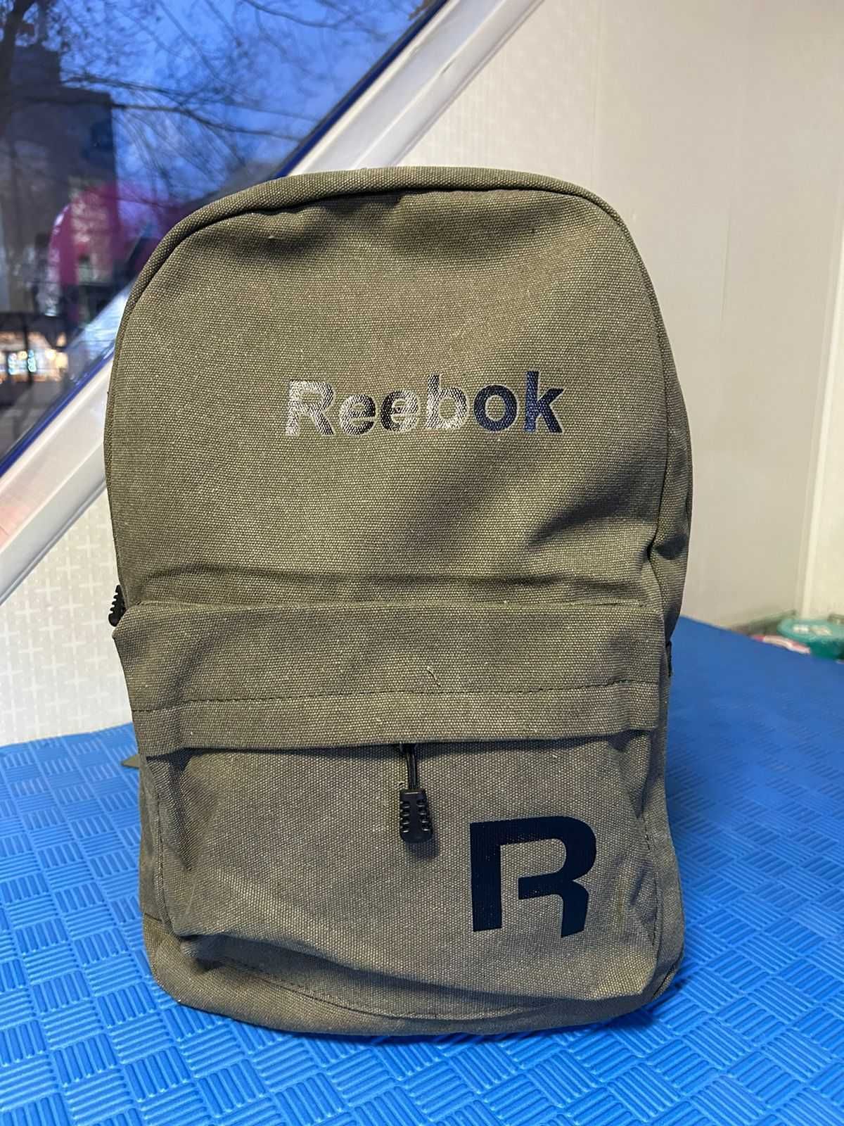Спортивный рюкзак Reebok новые (0525)