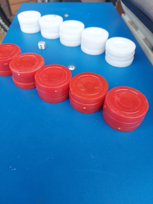 Piese din plastic pentru joc table