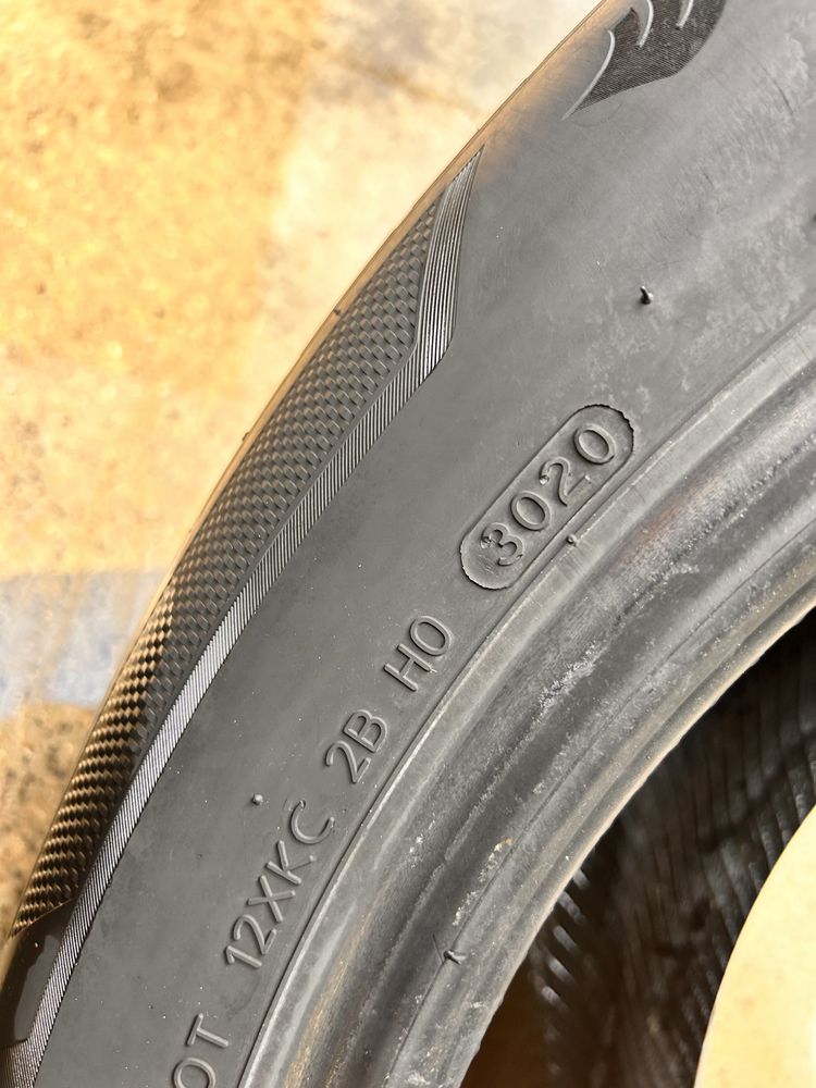 225/55/17 Hankook