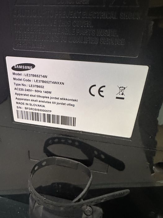 televizor samsung LE37B652T4W impecabil