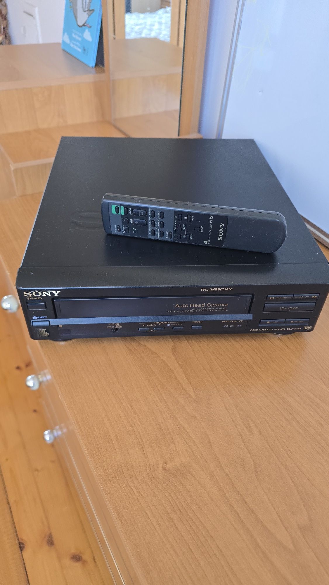 Видео касетен плеър HVS Sony