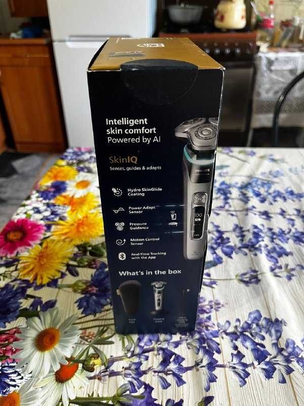 Электробритва Philips Series i9000 Prestige XP9201/33