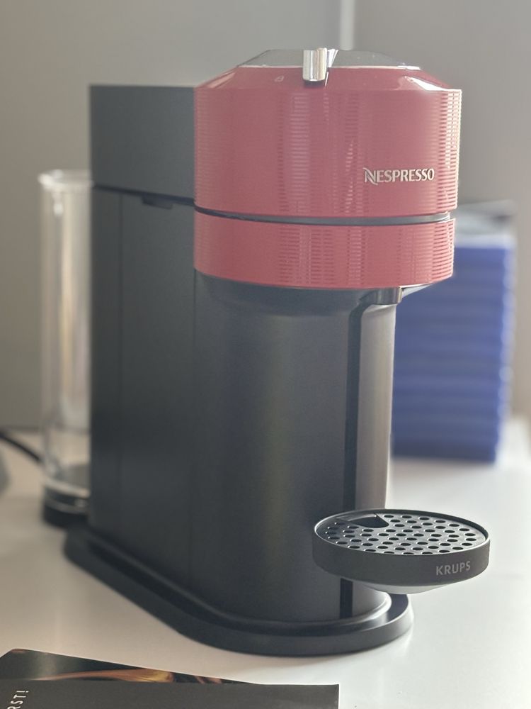 Кафемашина Nespresso Vertuo Next