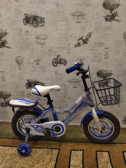 Новый детский велосипед