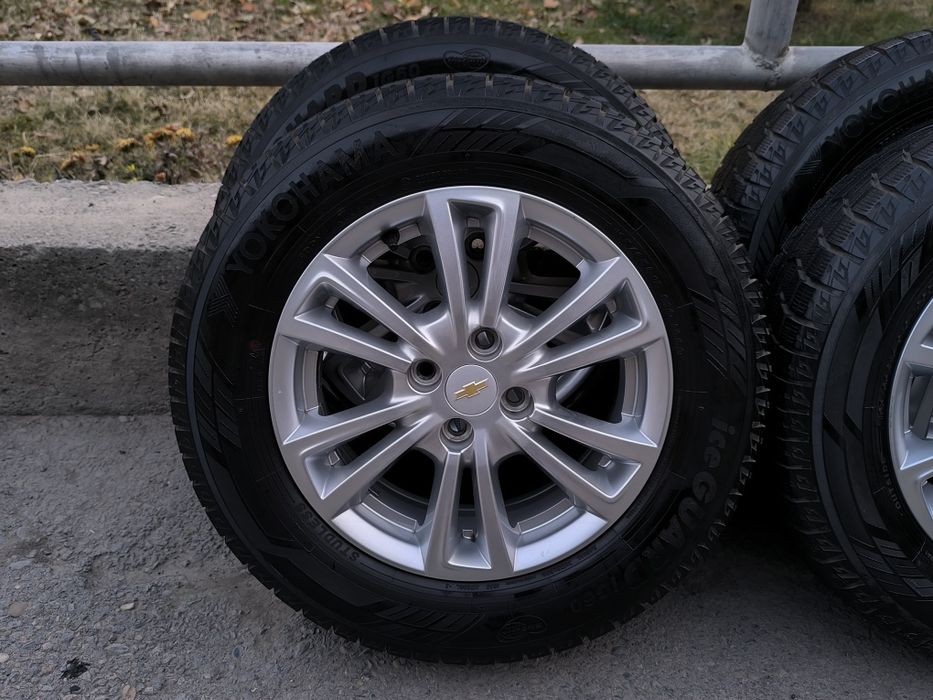Диски с зимним шинами на Шевролет кобальт